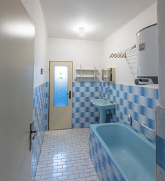 Prodej domu 321 m², Stará Paka