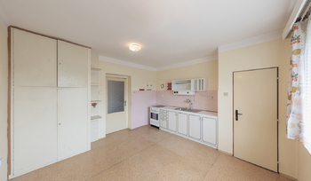 Prodej domu 321 m², Stará Paka