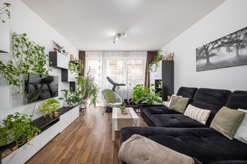Prodej bytu 2+kk v osobním vlastnictví 58 m², Praha 10 - Horní Měcholupy