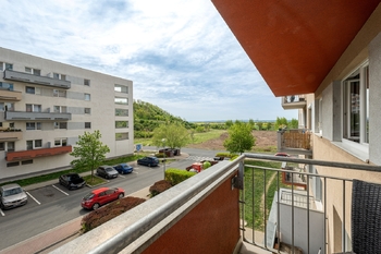 Prodej bytu 2+kk v osobním vlastnictví 58 m², Praha 10 - Horní Měcholupy