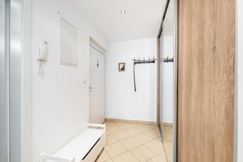 Prodej bytu 2+kk v osobním vlastnictví 58 m², Praha 10 - Horní Měcholupy