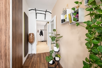 Prodej bytu 2+kk v osobním vlastnictví 58 m², Praha 10 - Horní Měcholupy