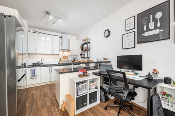 Prodej bytu 2+kk v osobním vlastnictví 58 m², Praha 10 - Horní Měcholupy