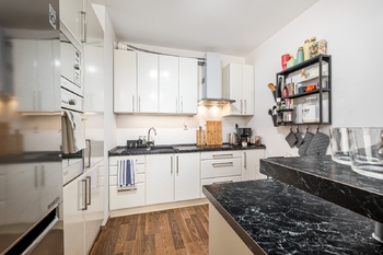Prodej bytu 2+kk v osobním vlastnictví 58 m², Praha 10 - Horní Měcholupy