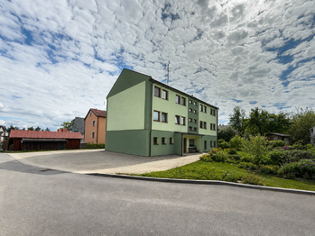 Bytový dům - Prodej bytu 3+1 v osobním vlastnictví 75 m², Trhové Sviny