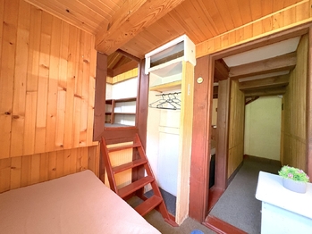 2 pokojík v 1. patře - Prodej chaty / chalupy 80 m², Jílové u Prahy