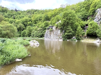 Údolí řeky Sázava - Prodej chaty / chalupy 80 m², Jílové u Prahy