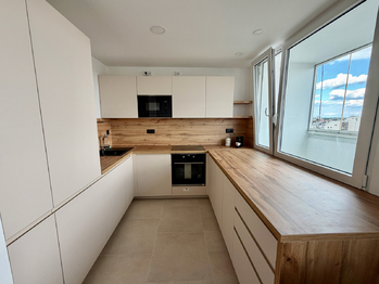 Pronájem bytu 3+kk v osobním vlastnictví 67 m², Praha 10 - Strašnice