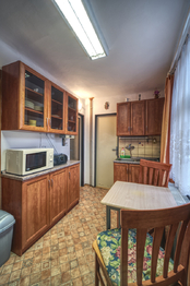 Kuchyně v patře - Prodej domu 152 m², Nýrsko