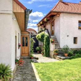 Prodej domu 226 m², Vraný