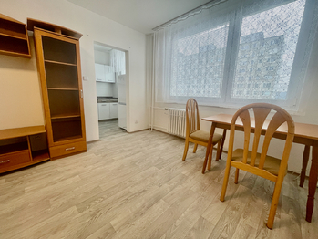 Pronájem bytu 1+1 v osobním vlastnictví 29 m², Praha 4 - Modřany