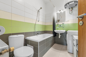 Prodej nájemního domu 335 m², Přeštice