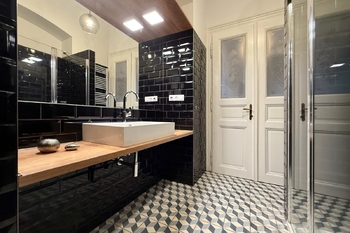 Prodej bytu 4+kk v osobním vlastnictví 93 m², Praha 5 - Smíchov