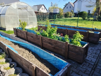 Zahrada - Prodej bytu 4+kk v osobním vlastnictví 102 m², Česká Bříza