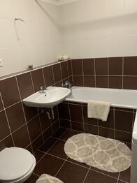 Pronájem bytu 1+kk v osobním vlastnictví 34 m², Kladno