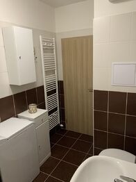 Pronájem bytu 1+kk v osobním vlastnictví 34 m², Kladno
