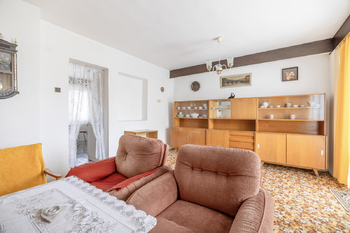 Prodej domu 215 m², Praha 5 - Sobín