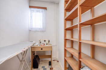 Prodej domu 215 m², Praha 5 - Sobín