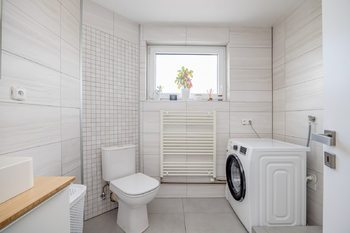 Prodej domu 215 m², Praha 5 - Sobín