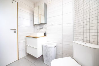 Prodej domu 215 m², Praha 5 - Sobín