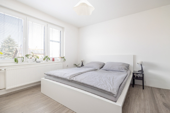 Prodej domu 215 m², Praha 5 - Sobín