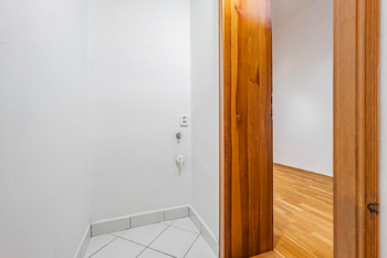 Pronájem bytu 3+kk v osobním vlastnictví 73 m², Praha 8 - Karlín