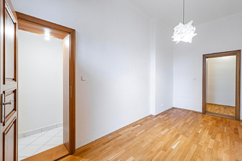 Pronájem bytu 3+kk v osobním vlastnictví 73 m², Praha 8 - Karlín