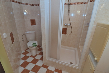 koupelna pro hosty - Prodej domu 175 m², Jaroslav