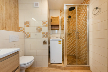 Koupelna - Pronájem bytu 2+kk v osobním vlastnictví 48 m², Praha 4 - Chodov