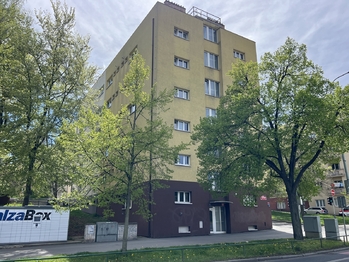 Pronájem bytu 1+kk v osobním vlastnictví 31 m², Praha 6 - Břevnov