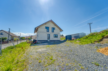 Prodej domu 153 m², Dobříč