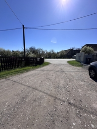 Příjezdová cesta - Prodej zemědělského objektu 830 m², Jakubov u Moravských Budějovic