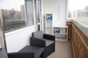 Pronájem bytu 1+kk v družstevním vlastnictví 37 m², Praha 4 - Kamýk