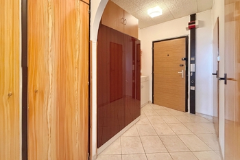 Prodej bytu 2+kk v osobním vlastnictví 45 m², Čelákovice