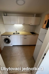 Prodej bytu 2+1 v osobním vlastnictví 77 m², Praha 5 - Smíchov