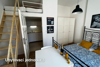 Prodej bytu 2+1 v osobním vlastnictví 77 m², Praha 5 - Smíchov