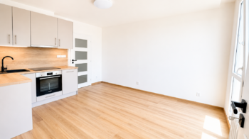 Prodej bytu 2+kk v osobním vlastnictví 33 m², Praha 4 - Krč
