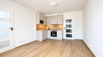 Prodej bytu 2+kk v osobním vlastnictví 33 m², Praha 4 - Krč