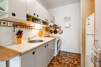 Prodej bytu 3+1 v osobním vlastnictví 75 m², Praha 4 - Chodov