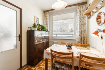 Prodej bytu 3+1 v osobním vlastnictví 75 m², Praha 4 - Chodov