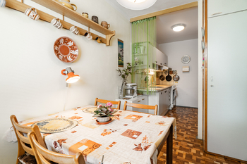 Prodej bytu 3+1 v osobním vlastnictví 75 m², Praha 4 - Chodov