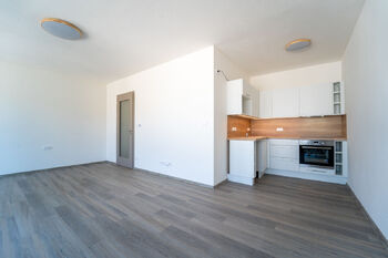 Pronájem bytu 1+kk v osobním vlastnictví 42 m², Kolín