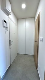 Pronájem bytu 1+kk v osobním vlastnictví 26 m², Praha 4 - Krč