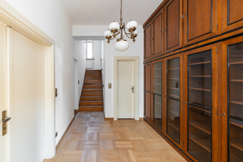 Prodej nájemního domu 675 m², Čelákovice