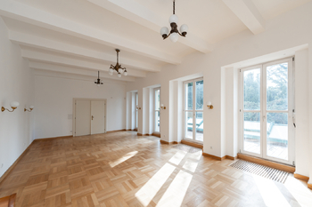 Prodej nájemního domu 675 m², Čelákovice