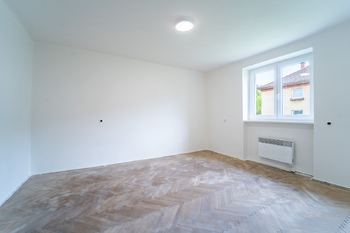 Prodej bytu 2+1 v osobním vlastnictví 69 m², Chocerady