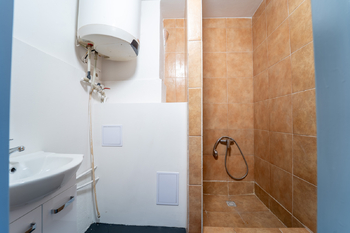 Prodej bytu 2+1 v osobním vlastnictví 69 m², Chocerady