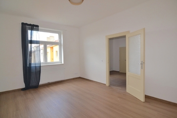 Pronájem bytu 2+kk v osobním vlastnictví 48 m², Praha 3 - Žižkov