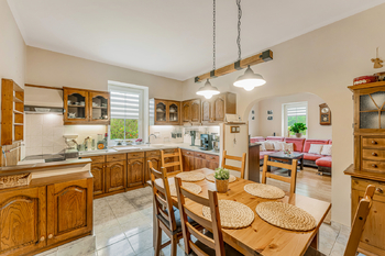 Prodej domu 161 m², Lánov