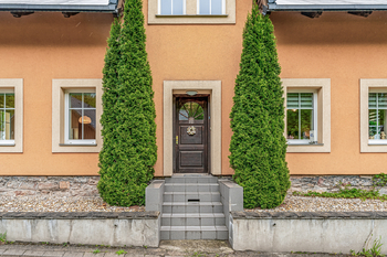 Prodej domu 161 m², Lánov